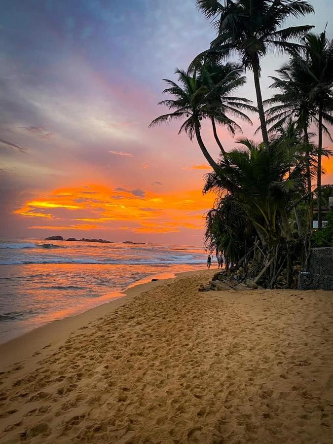 Chandi Gaya Beach Guesthouse Tangalle Exterior photo