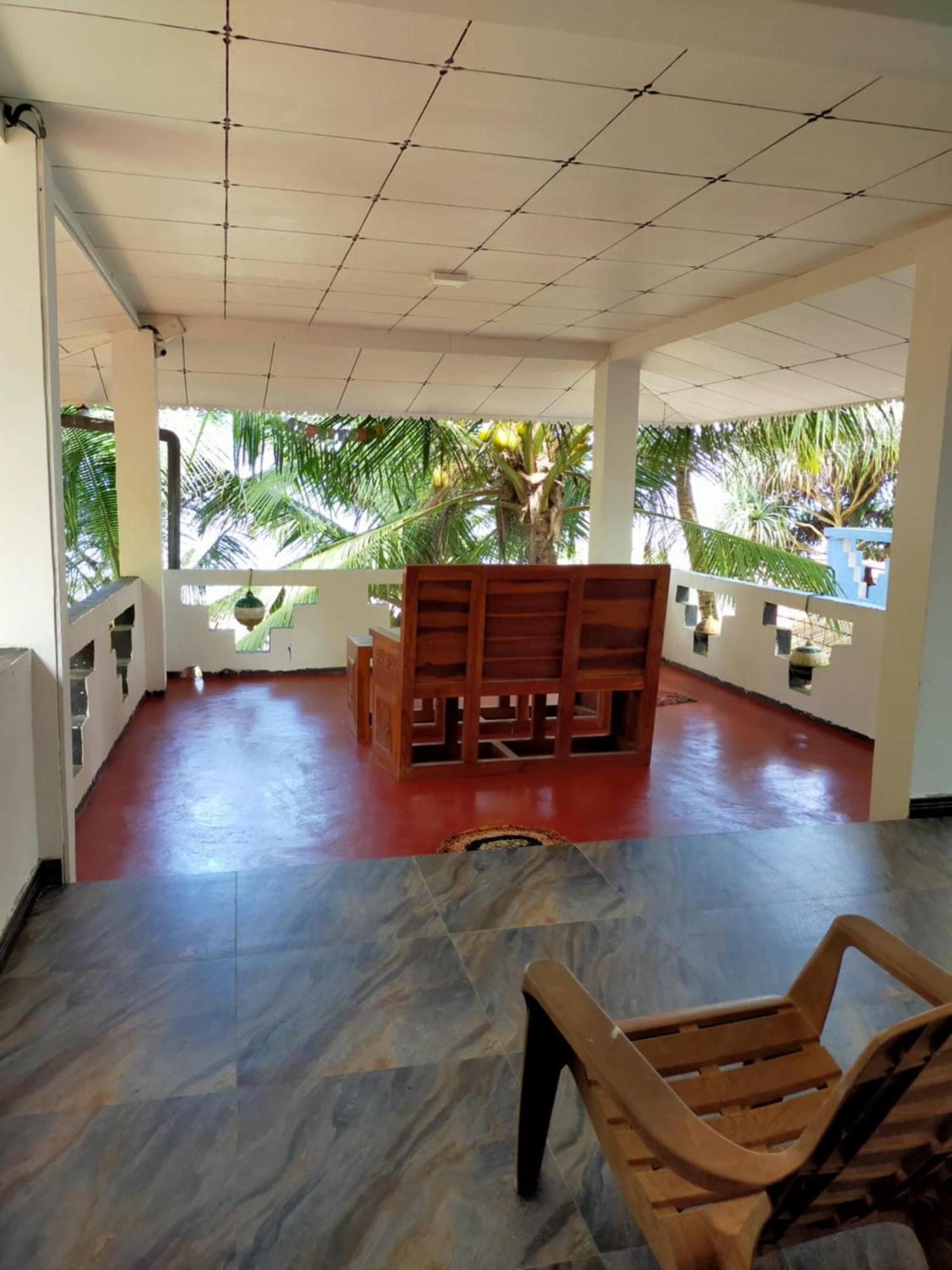 Chandi Gaya Beach Guesthouse Tangalle Exterior photo